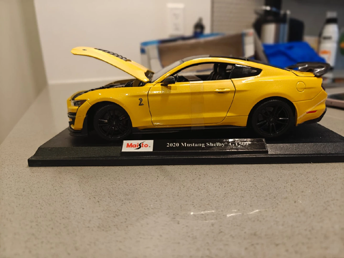 Maisto 2020 Mustang Shelby GT500 1:18 Scale - photo 5