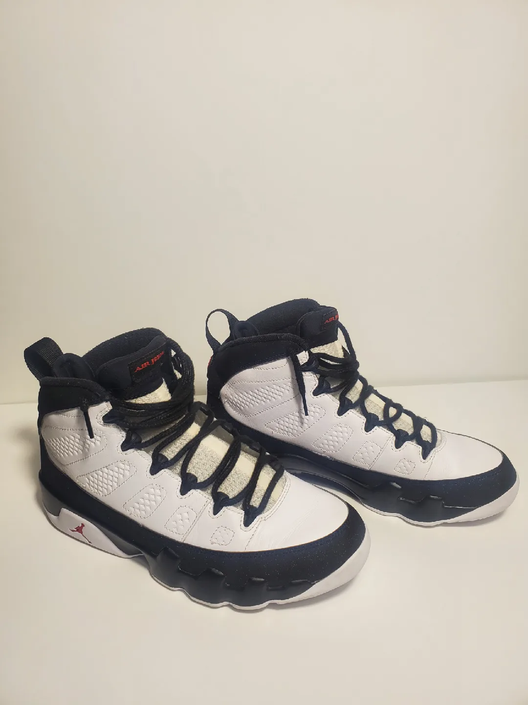 Men’s Jordan 9 Retro OG 302370-112 Size 9.5 image indicator(9)