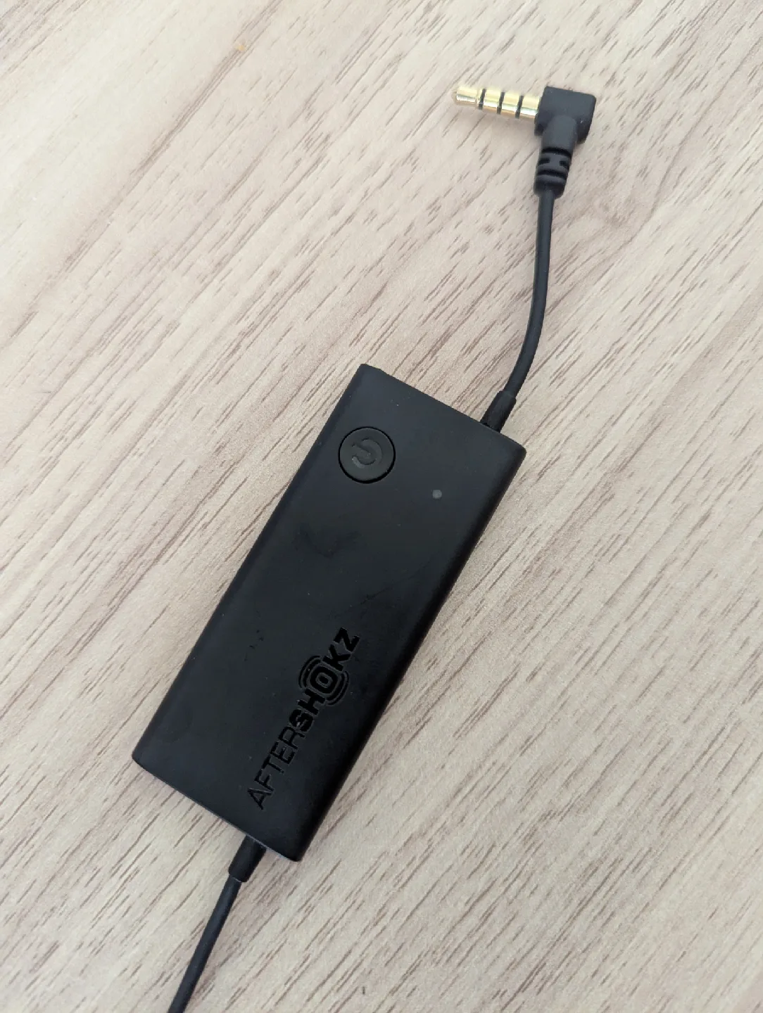 Bone conducting headphones w mic image indicator(6)