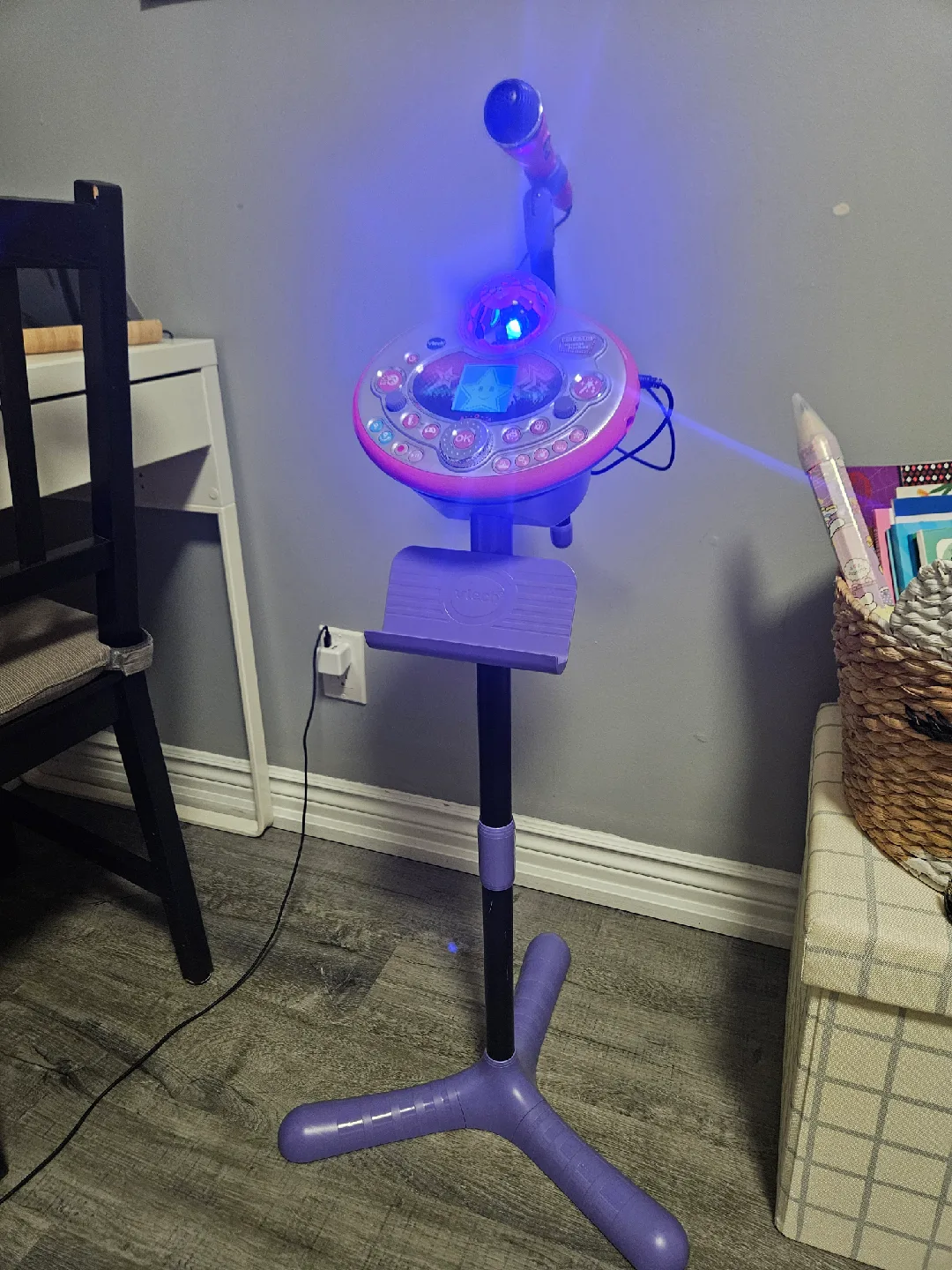 VTech Kidi Star Karaoke Machine image indicator(2)