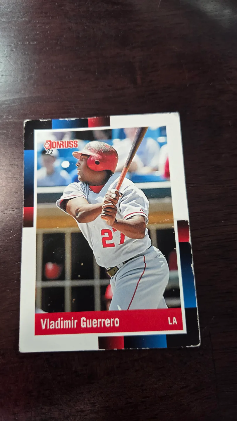 Vintage Baseball Cards image indicator(3)