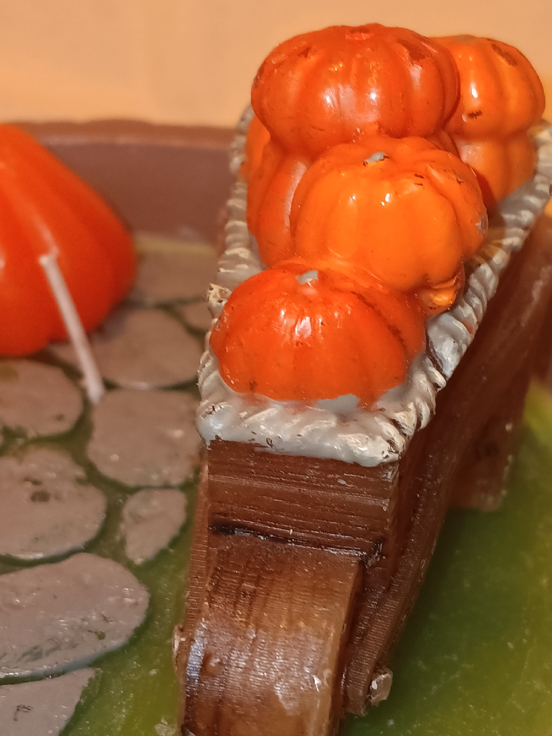 Martha Stewart Pumpkin Harvest Scented Candle - photo 5