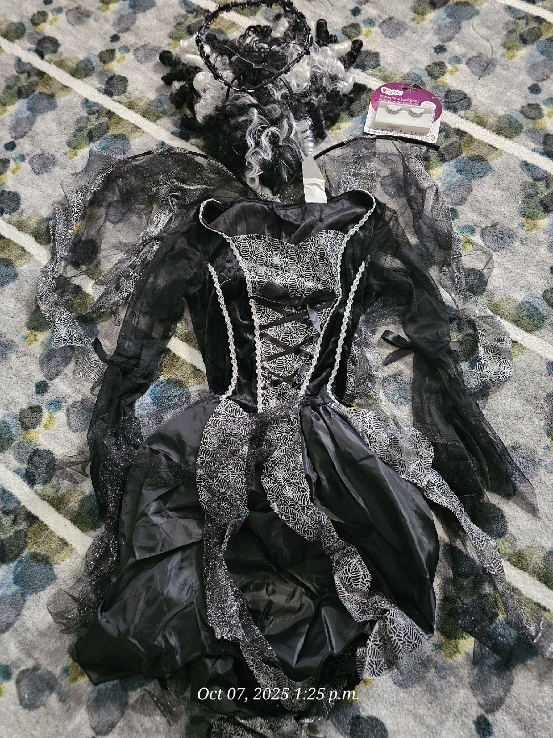 Halloween Costume - Black