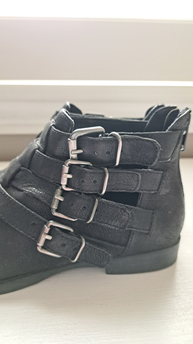 Bella Vita Black Ankle Boots Sz 5 - photo 3
