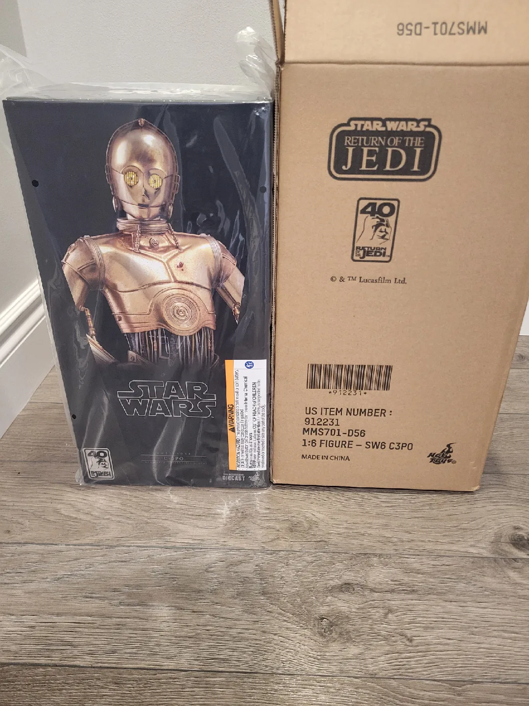 Star Wars Hot Toys 1/6 Scale Figures image indicator(9)