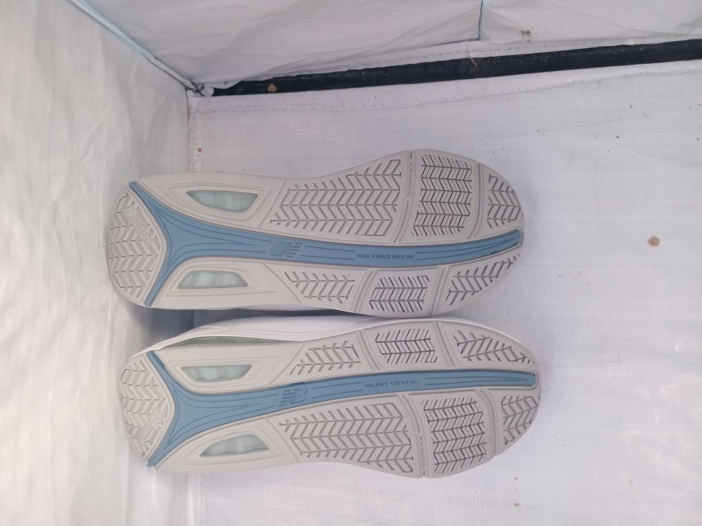 New Balance 928 Walking Shoes size 91/2 - photo 2