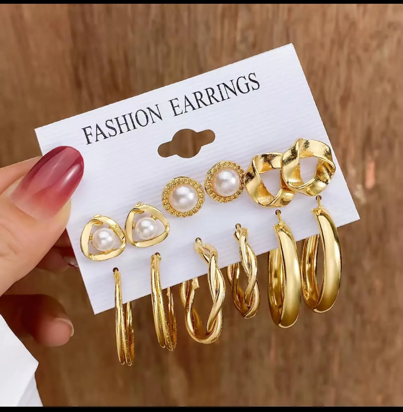 Fashion Earrings Set - Gold Tone image indicator(3)