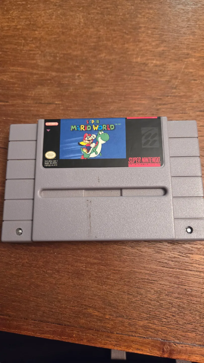 Super Mario World - Super Nintendo Game thumbnail