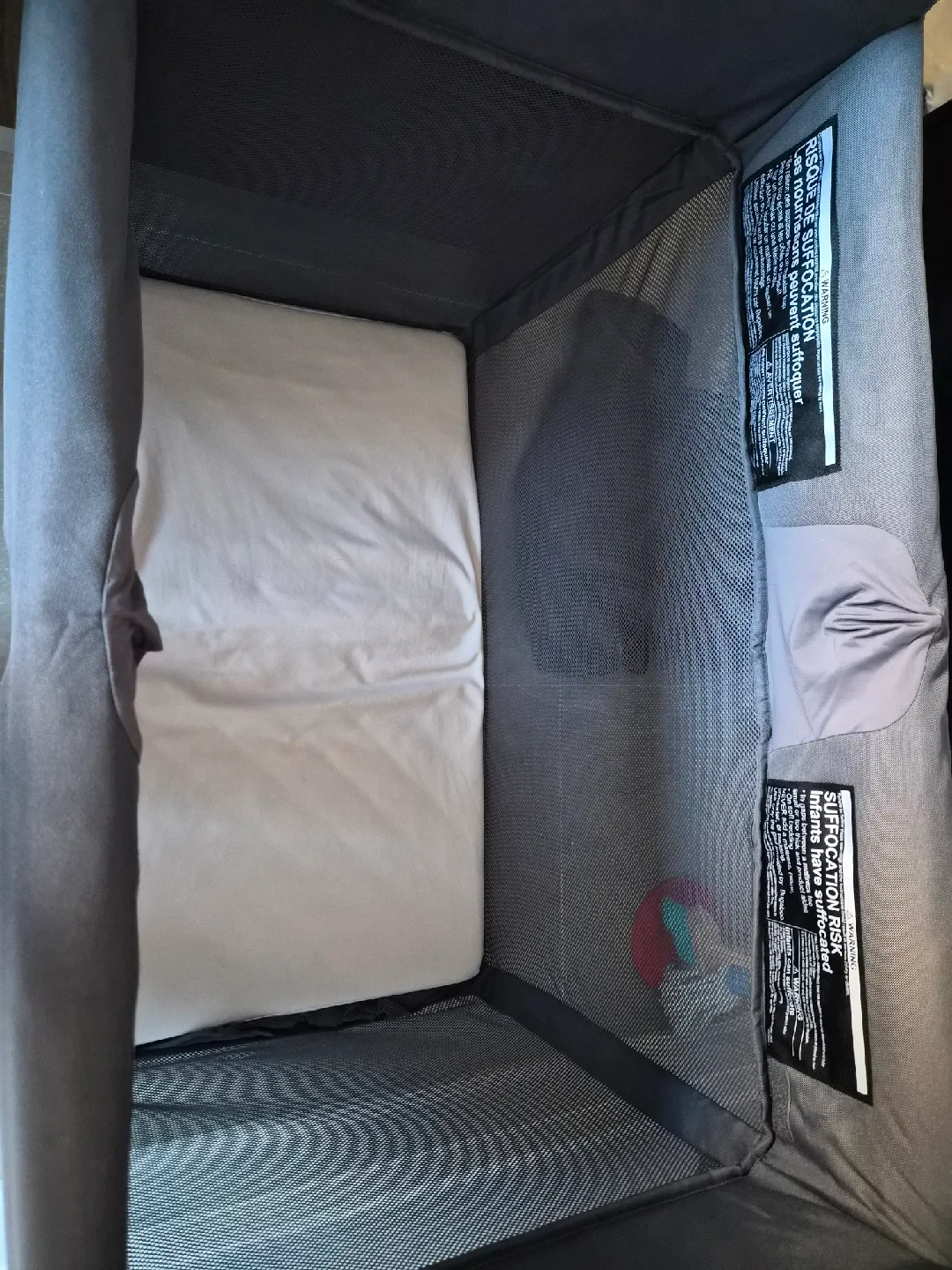 Bugaboo Grey Stardust Travel Crib image indicator(4)