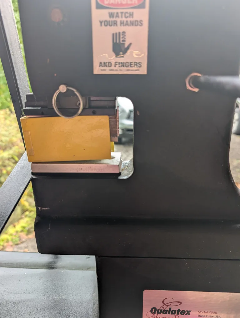 Qualatex MasterBow Maker Model 4000 image indicator(4)