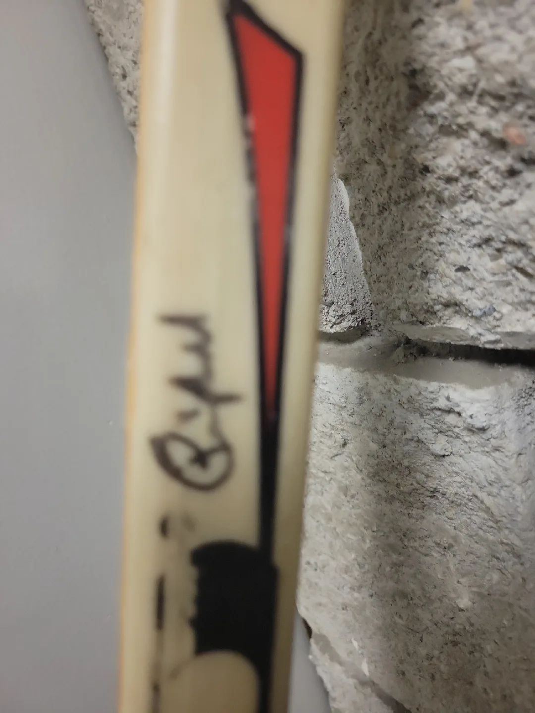 1995 London Knights Team Signed Hockey Stick image indicator(5)