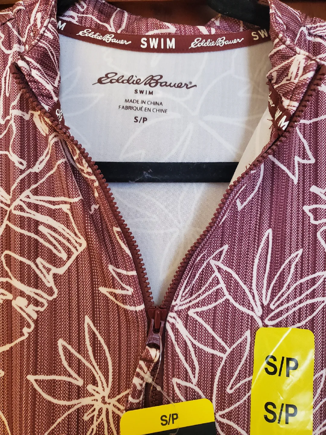 Eddie Bauer Swim/Hager Top - Size S/P - New with Tags image indicator(3)