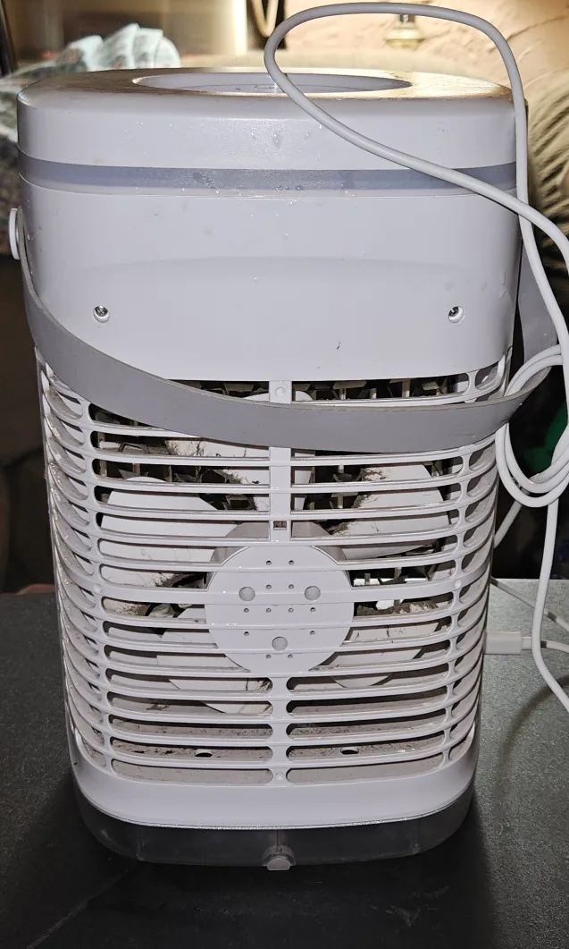 Portable Desk Fan and Icy Air Cooler image indicator(2)