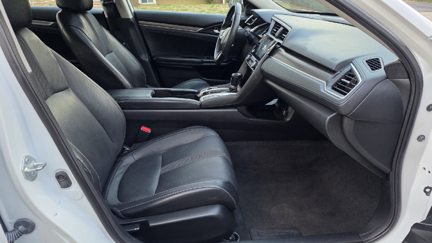 2021 Honda Civic EXL 4dr Clean title 56k miles - photo 5