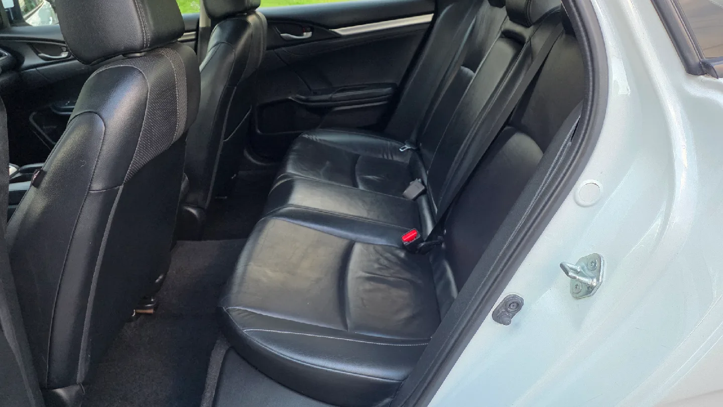 2021 Honda Civic EXL 4dr Clean title 56k miles image indicator(6)