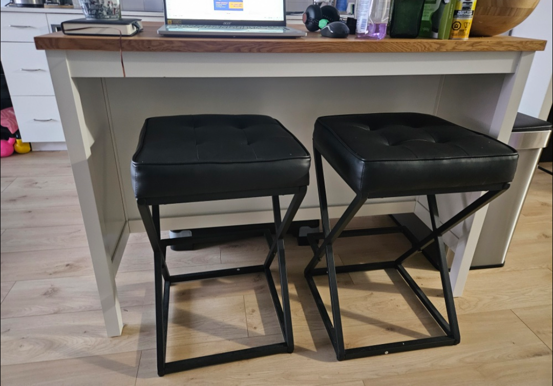 IKEA Tornviken Kitchen Island & Black Bar Stools - photo 4