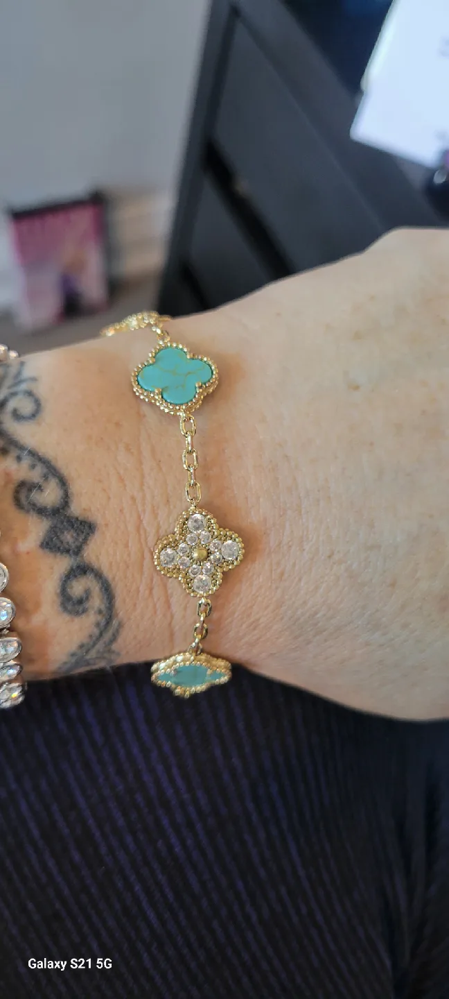 Clover Charm Bracelet - Gold & Turquoise image indicator(2)