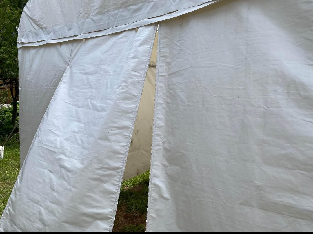 CRAFT HUT 10' X 10' HEAVY DUTY TRIMLINE CANOPY 7' WALLS - photo 3