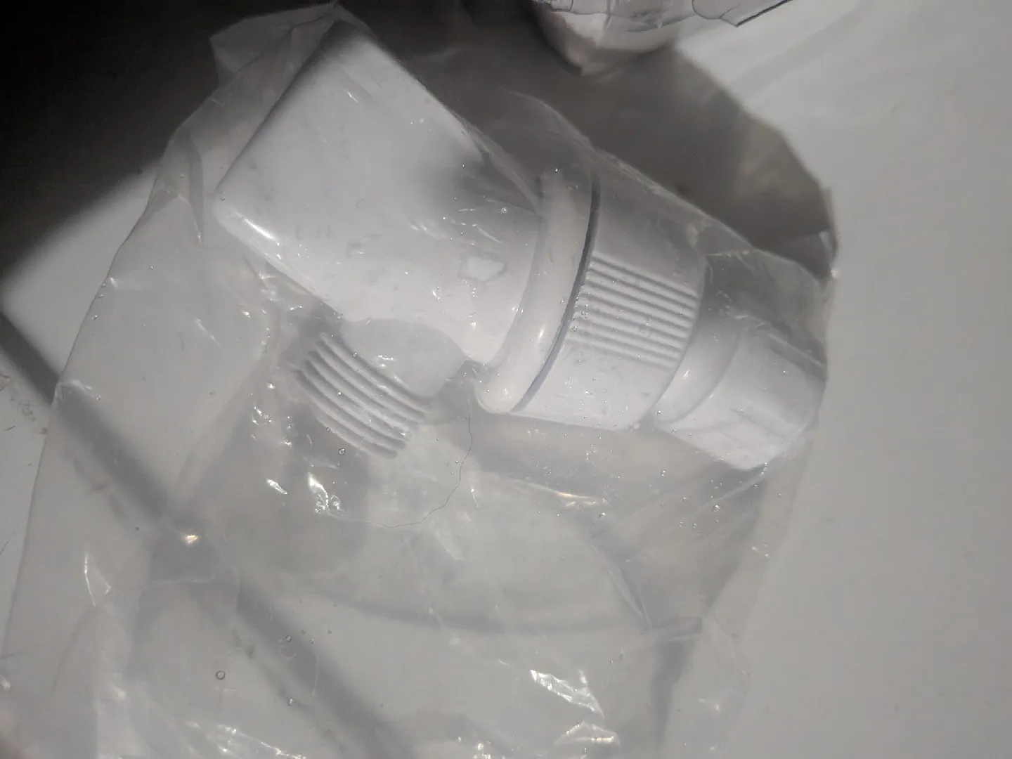 New Facto Hand-Held Shower Kit - 3 Spray Settings image indicator(9)