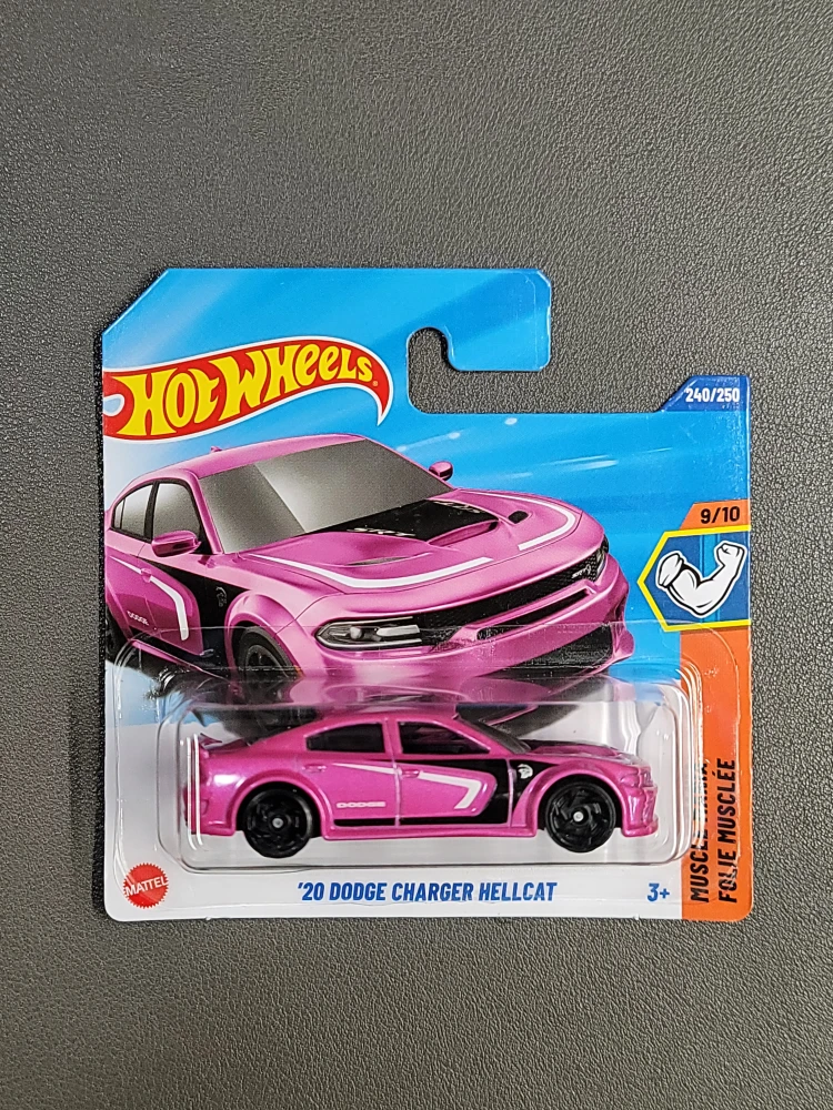 Hot Wheels '20 Dodge Charger Hellcat