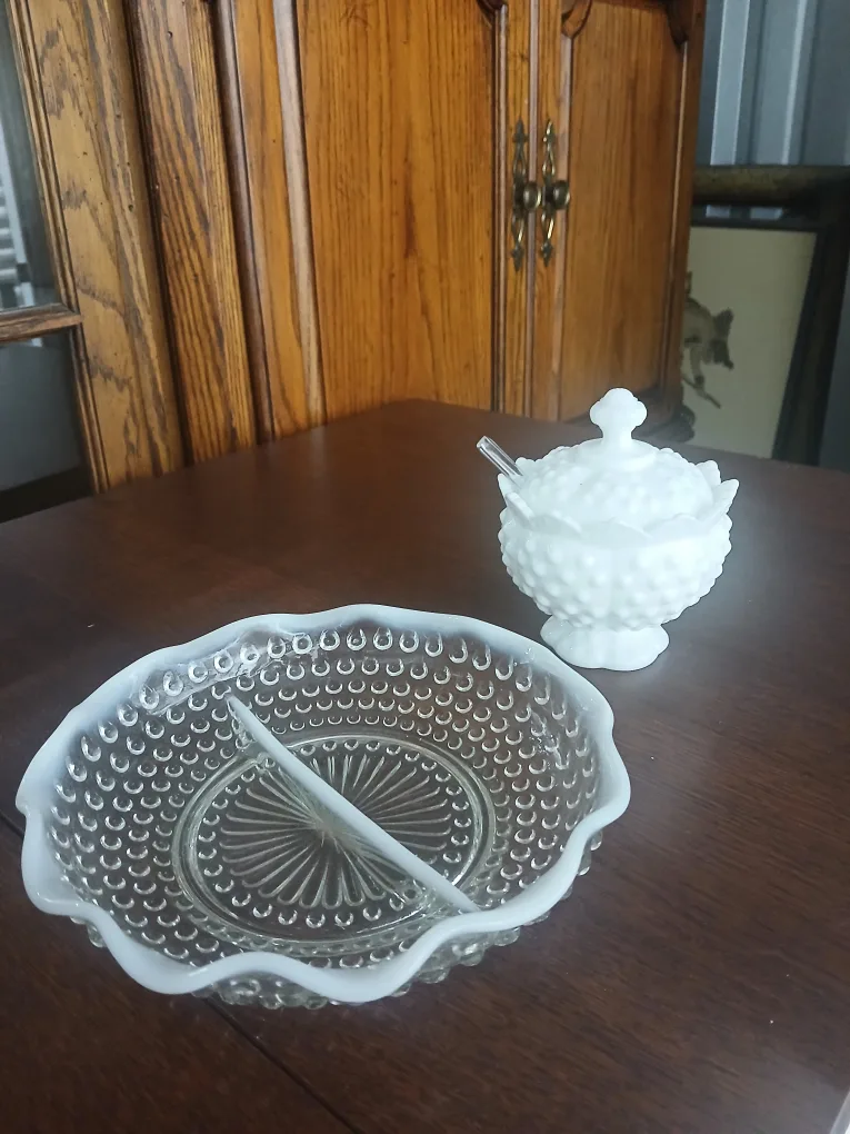 Vintage Milk Glass Candy Dish & Sugar Bowl Set thumbnail