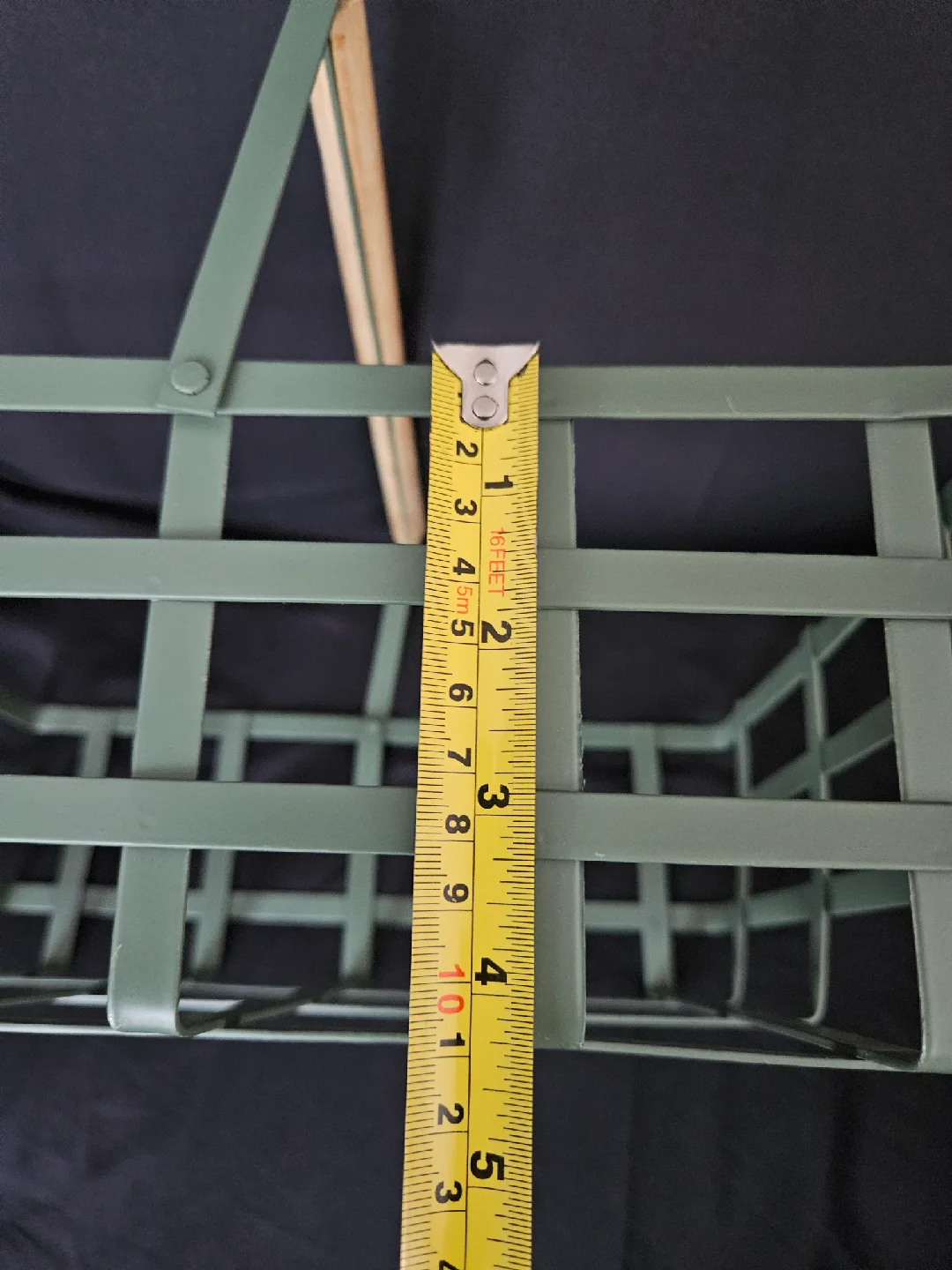 Sage Green Metal Wire Basket with Wooden Handle image indicator(4)