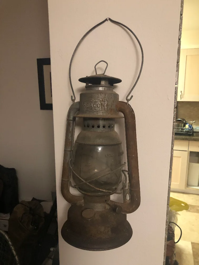 Vintage Beacon Kerosene Lantern - Made in Canada thumbnail