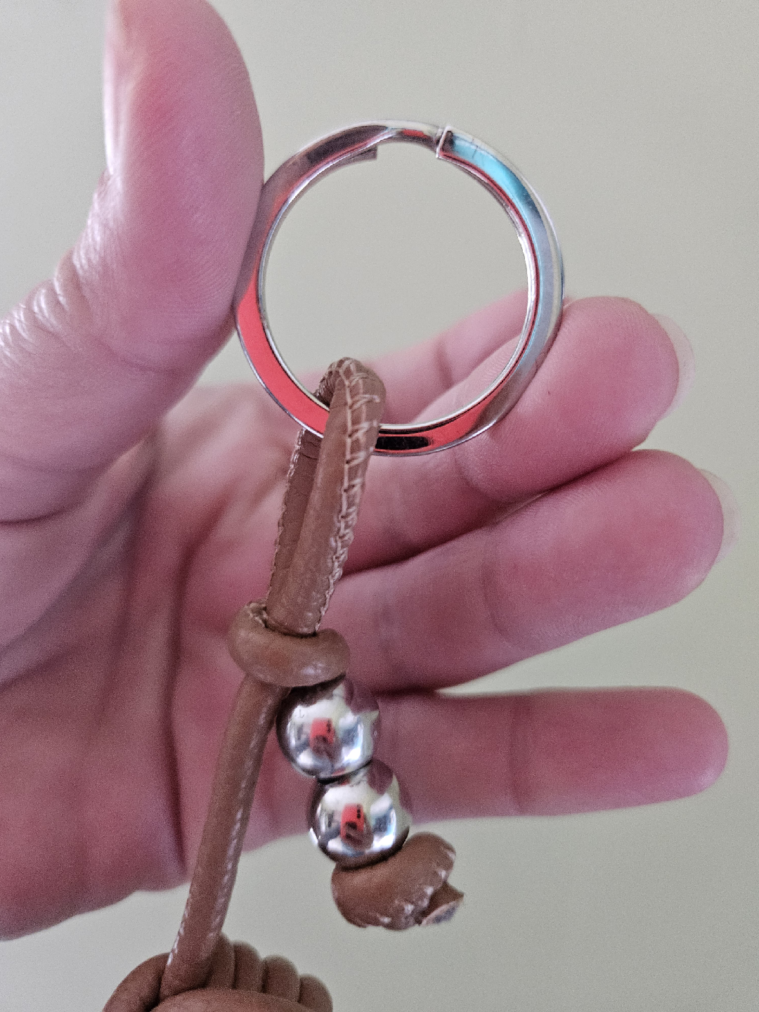 Handmade Leather Knot Keychain - photo 4