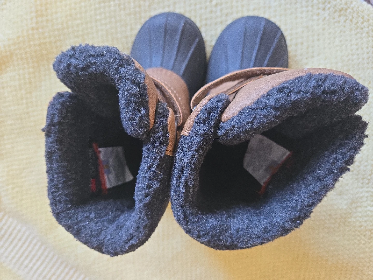 Joe Fresh Kids' Winter Boots - Size 8 - photo 2