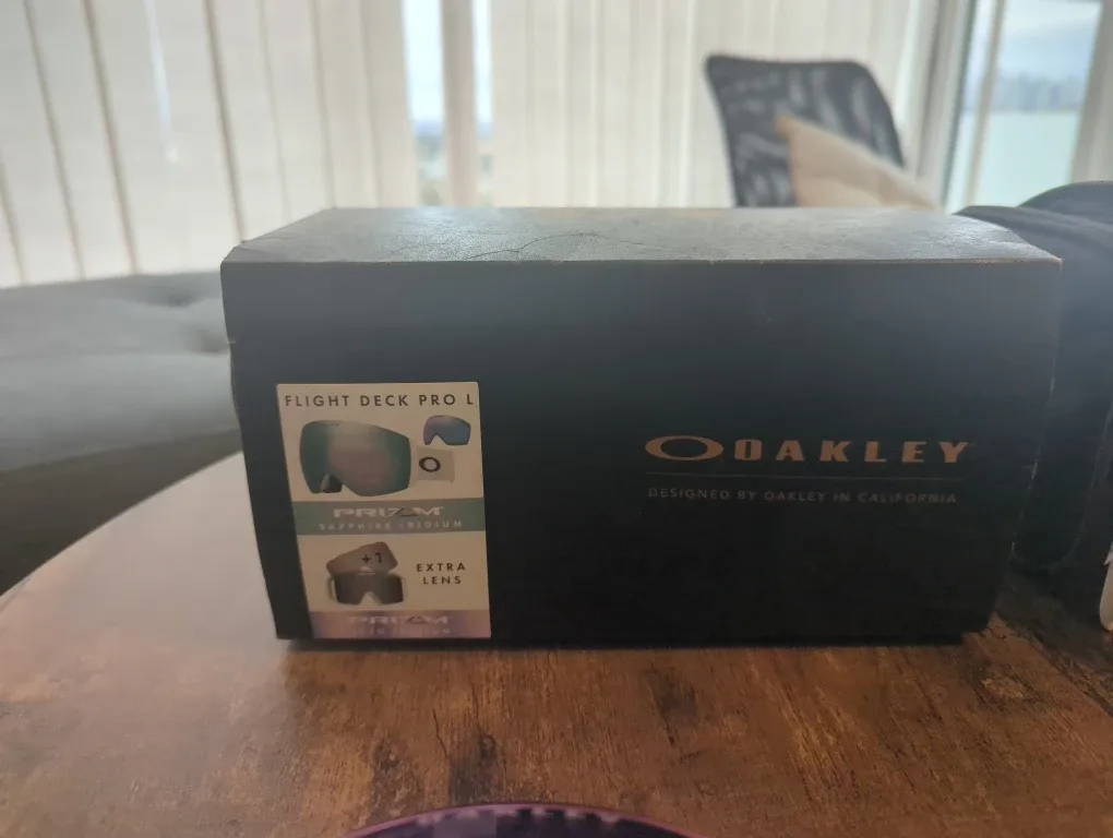 New Oakley Flight Deck Pro L Snow Goggles w/ Extra Lens image indicator(9)