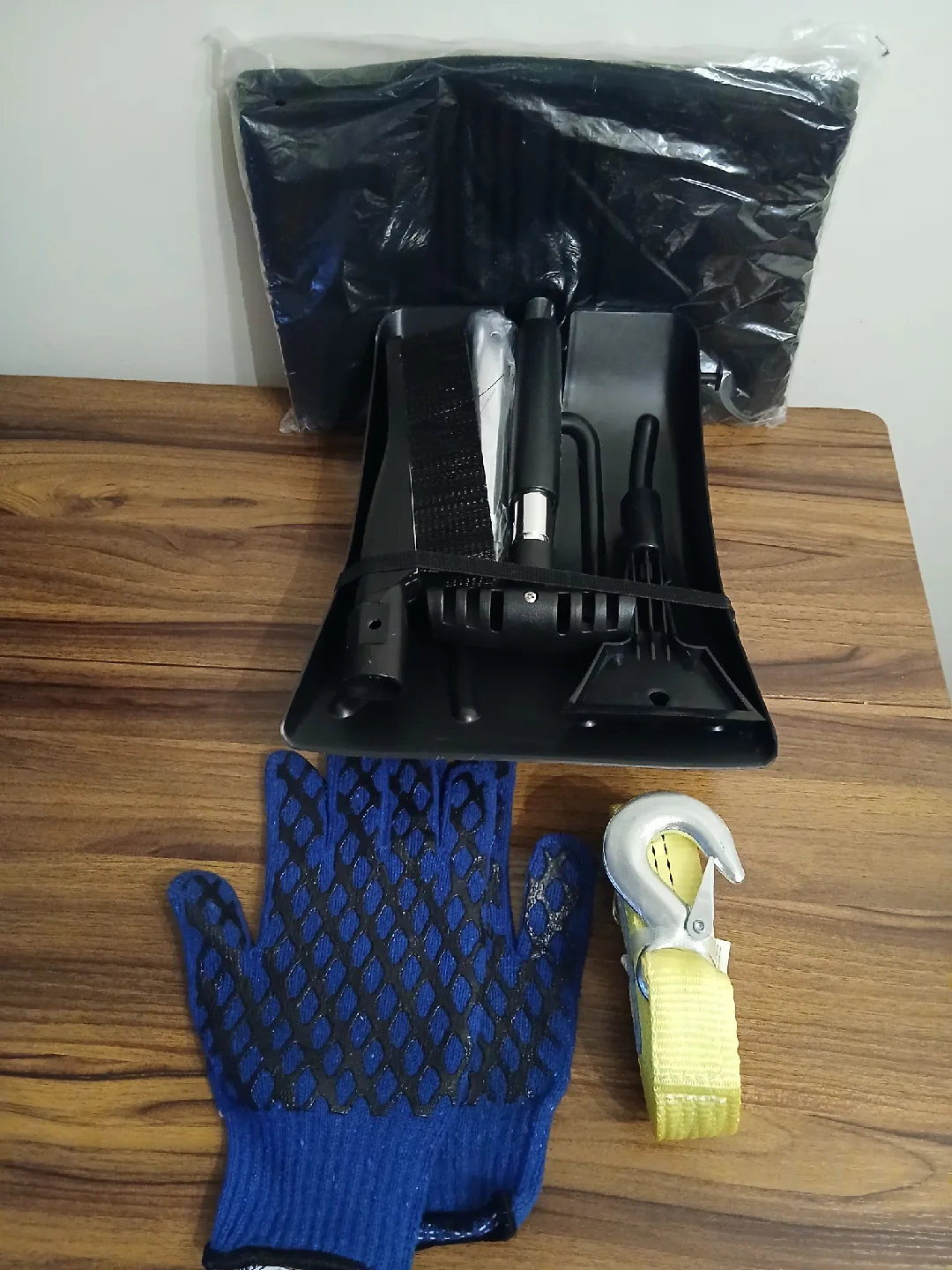 New Good Year Travel Winter Kit image indicator(4)