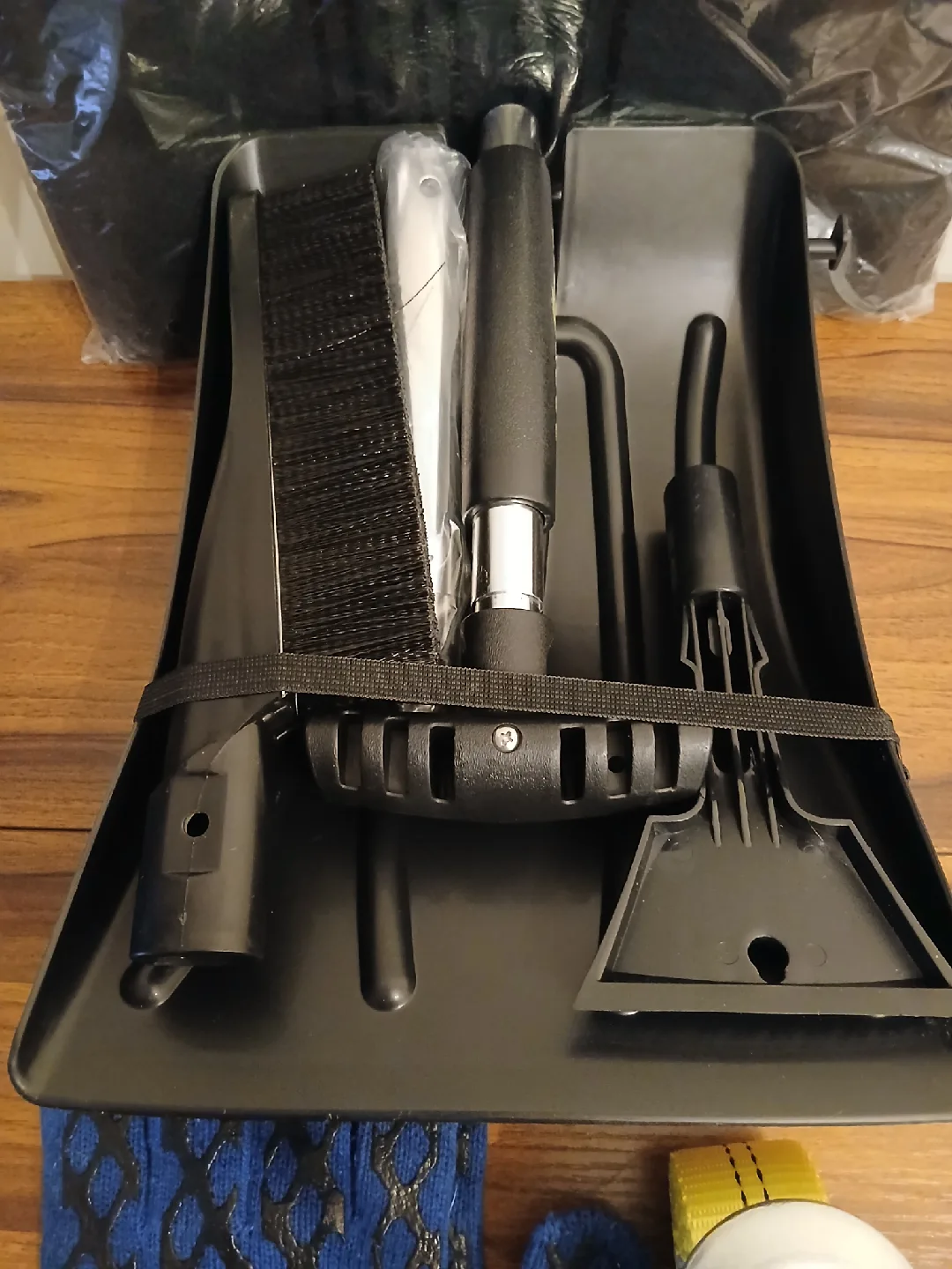 New Good Year Travel Winter Kit image indicator(5)