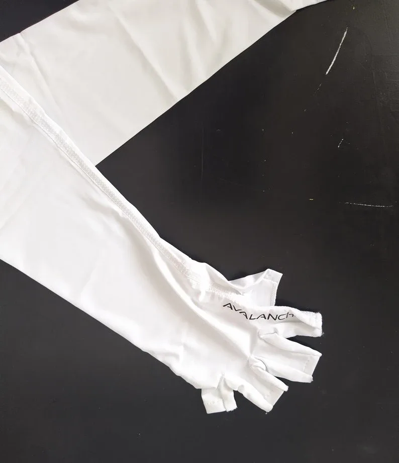 White Compression Arm Sleeves - Size M image indicator(9)