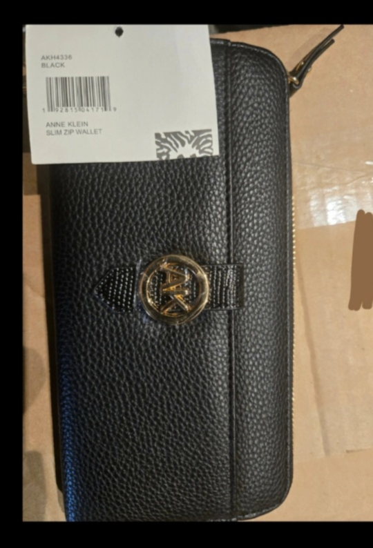 new, Anne Klein Slim Zip Wallet - Black