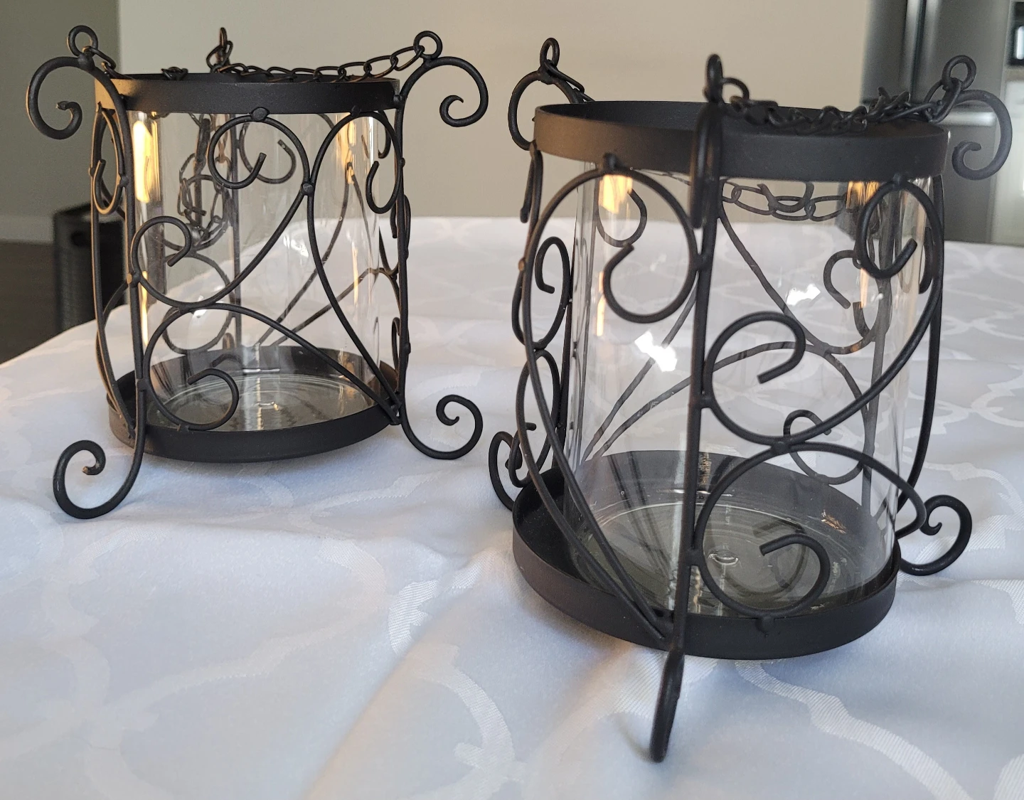 Set of 2 Glass and Decorative Metal Hanging Candle Holders - photo 3