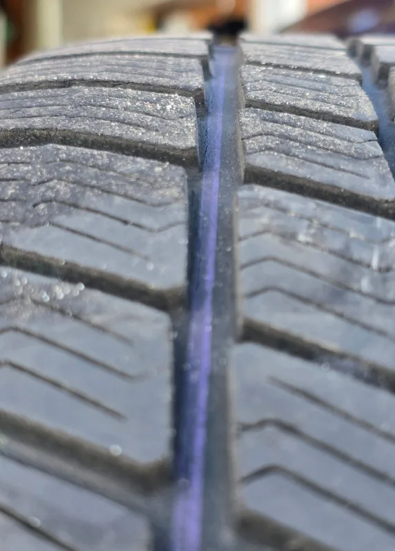 SNOW TIRES image indicator(2)