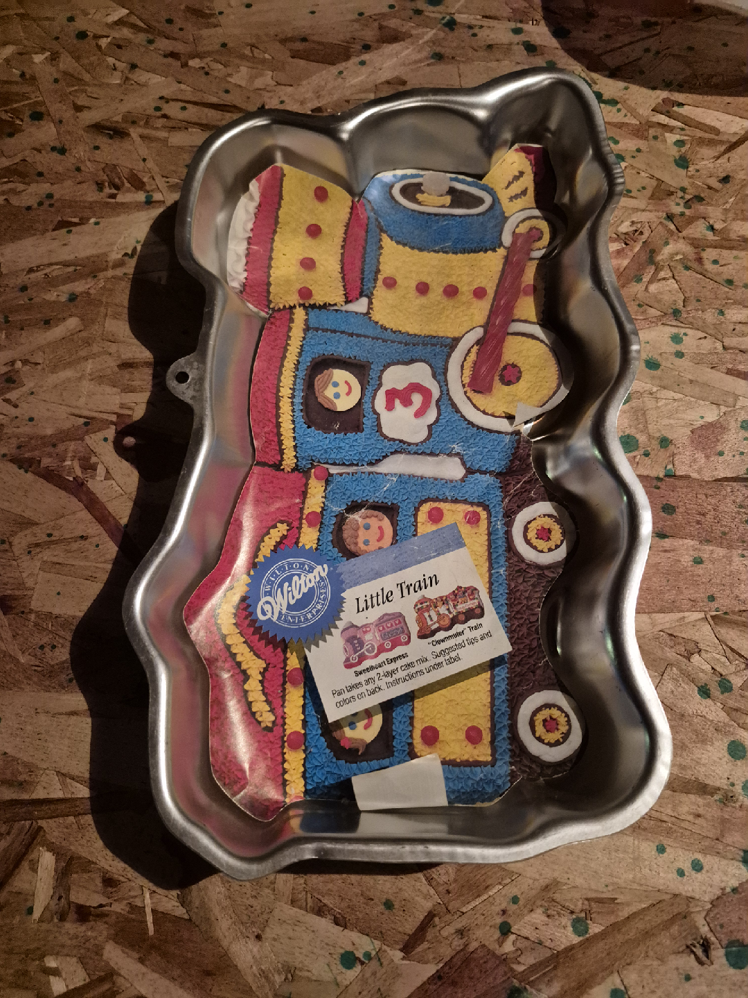 Wilton Cake Pans - Barney & Little Train - photo 2