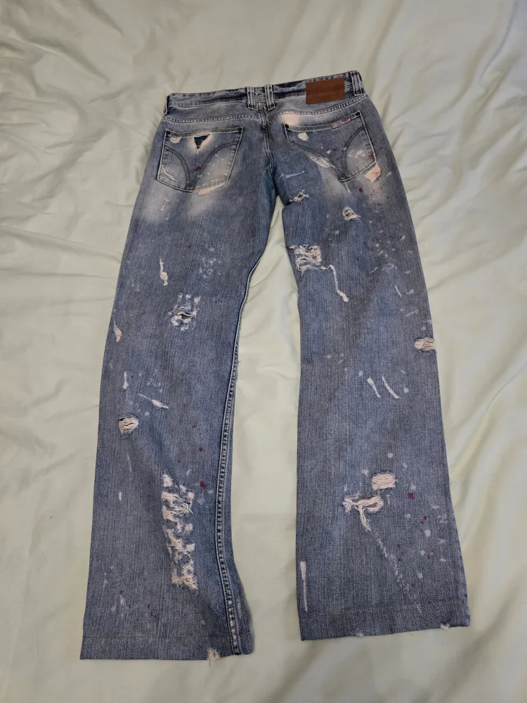 D&G Distressed Denim Jeans image indicator(2)