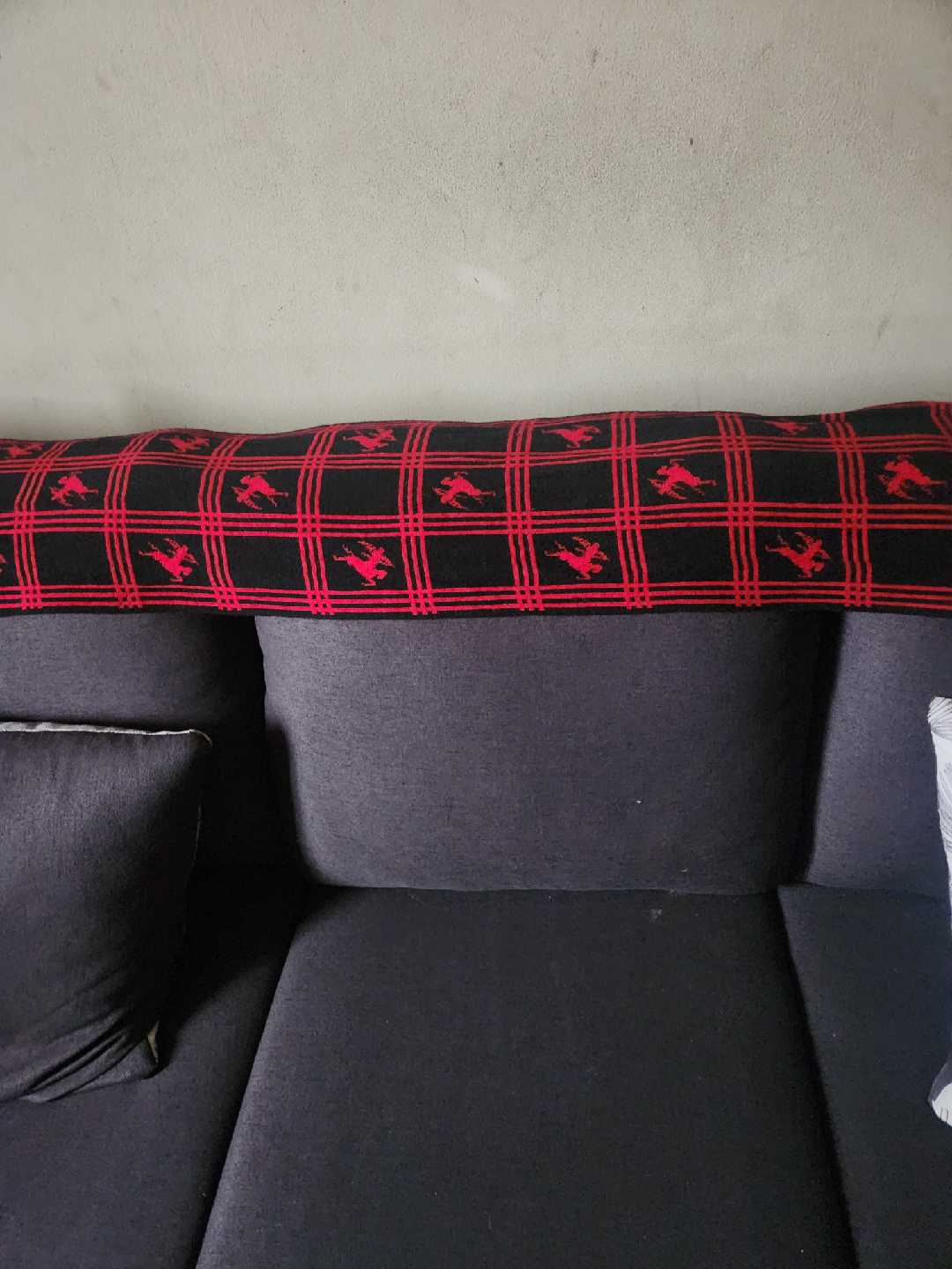 Burberrys Red & Black Wool Scarf - photo 3