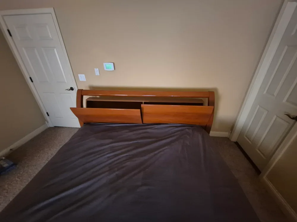 Bedroom Set - California King bed, Dresser and Mirror image indicator(5)