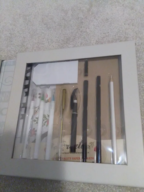 Spice Box Introduction to Creative Lettering Kit - New image indicator(3)