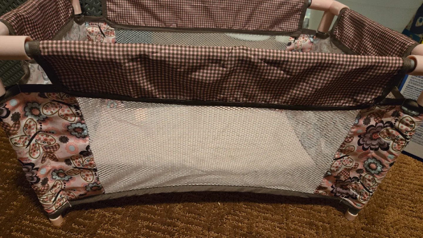 Baby DollTrend Portable Playpen - Pink/Brown image indicator(2)