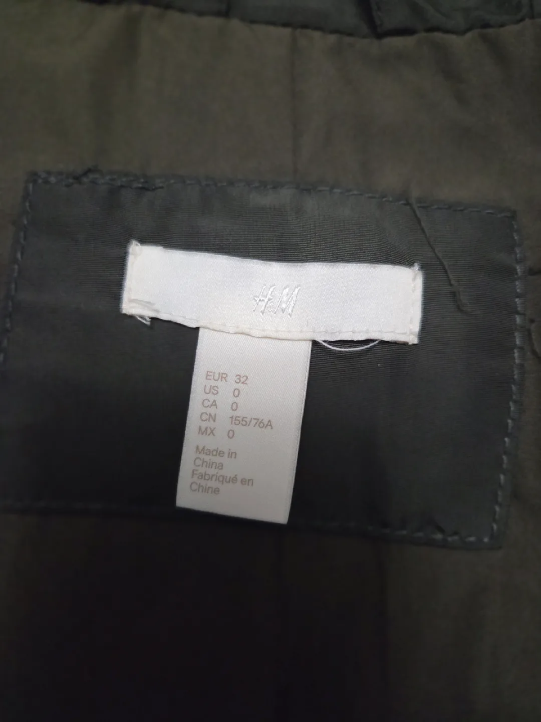 H&M Olive Green Puffer Jacket Size 0 image indicator(5)