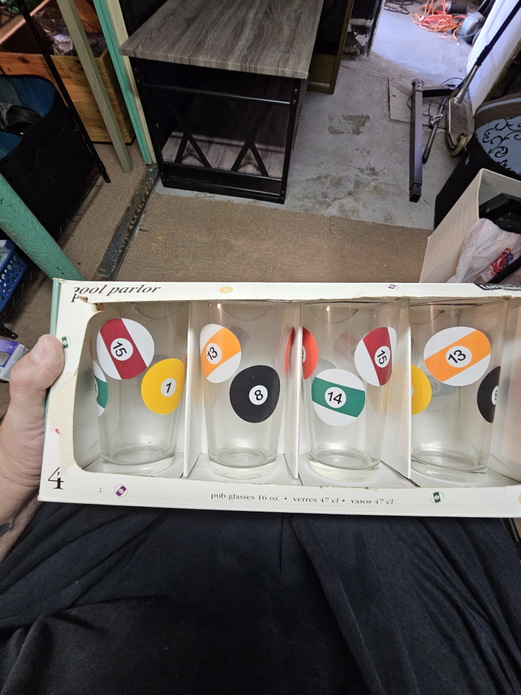 Pool Parlor Pub Glasses - Set of 4