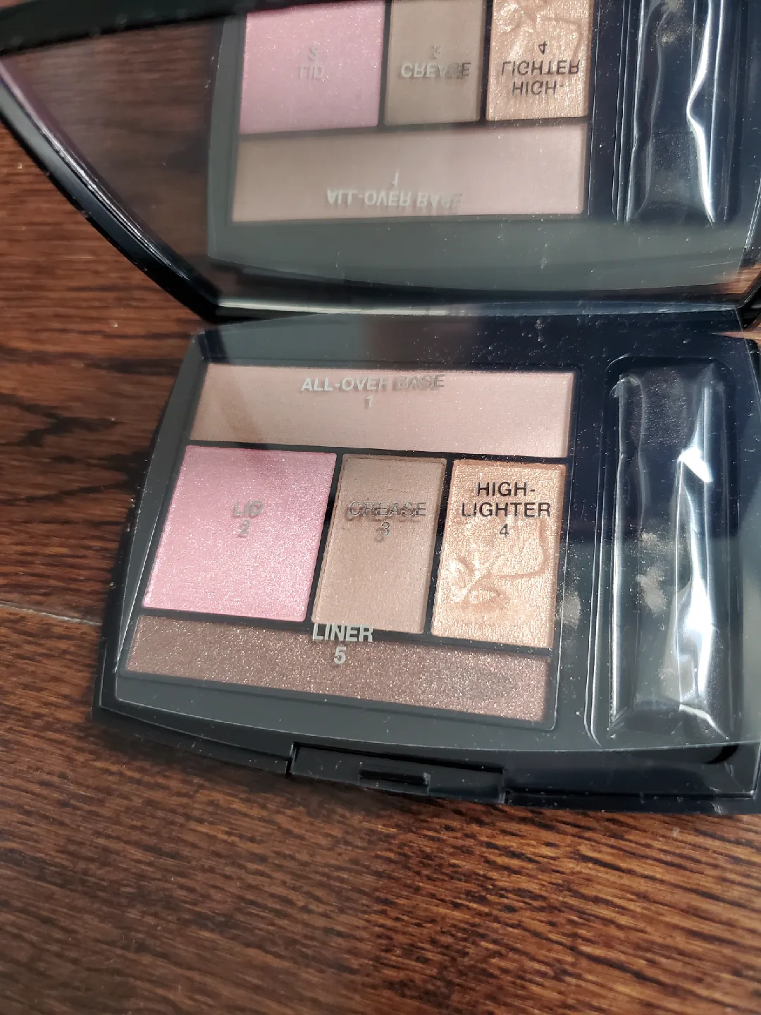 New Lancôme Color Design Eyeshadow Palette New image indicator(5)
