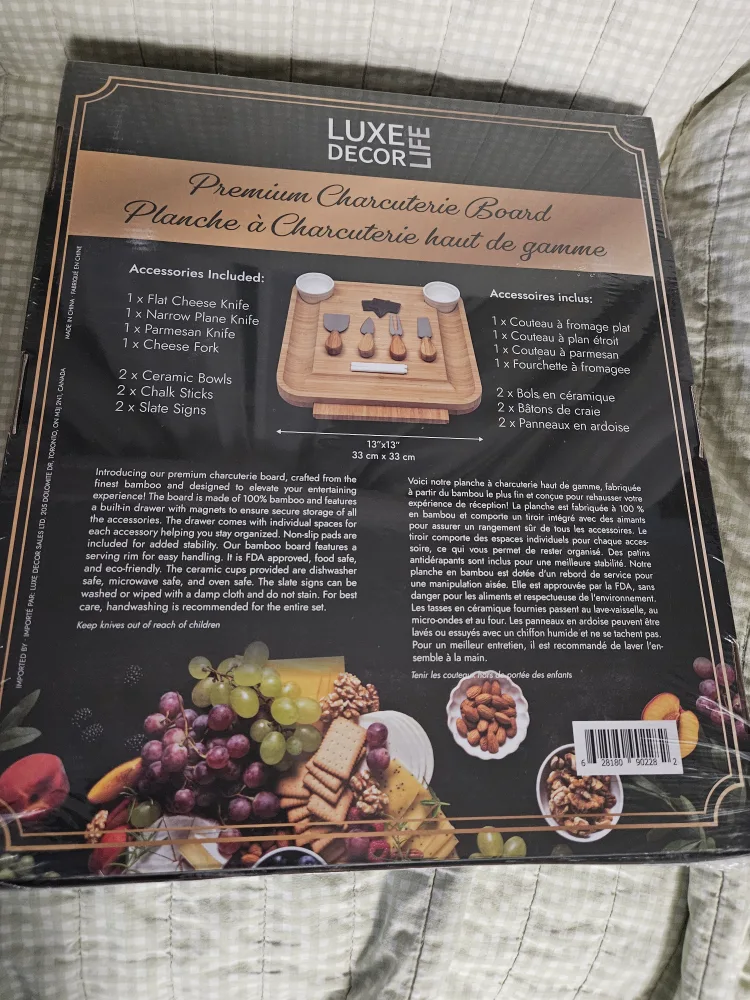 Luxe Decor Premium Charcuterie Board - New in Box! image indicator(2)