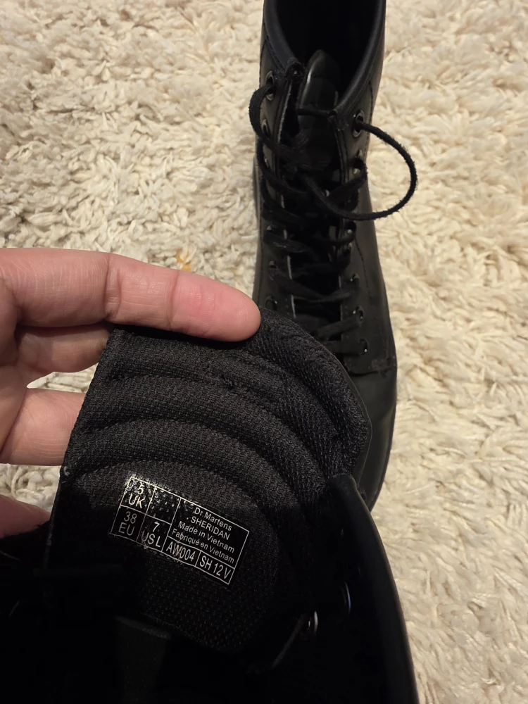 Dr. Martens Sheridan Boots - Black, US Size 7 - photo 3