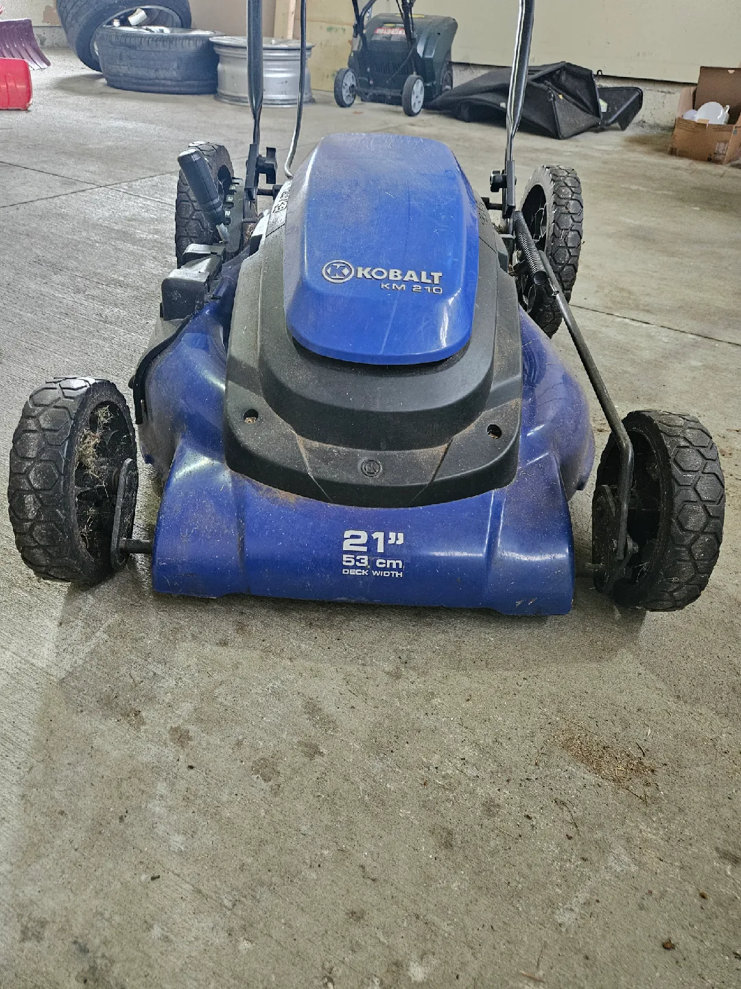 Kobalt KM 210 21-inch Cordless Lawn Mower image indicator(2)