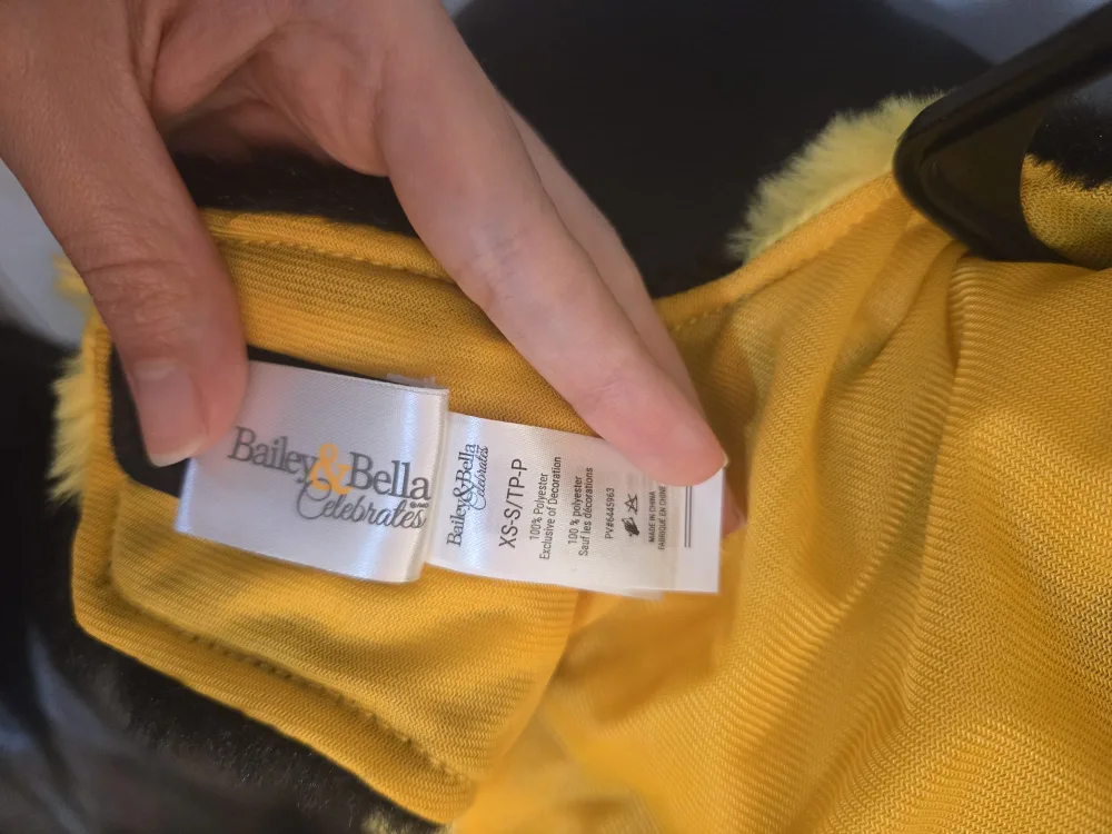 Bailey&Bella Bee and Pumpkin costumes for pets image indicator(5)