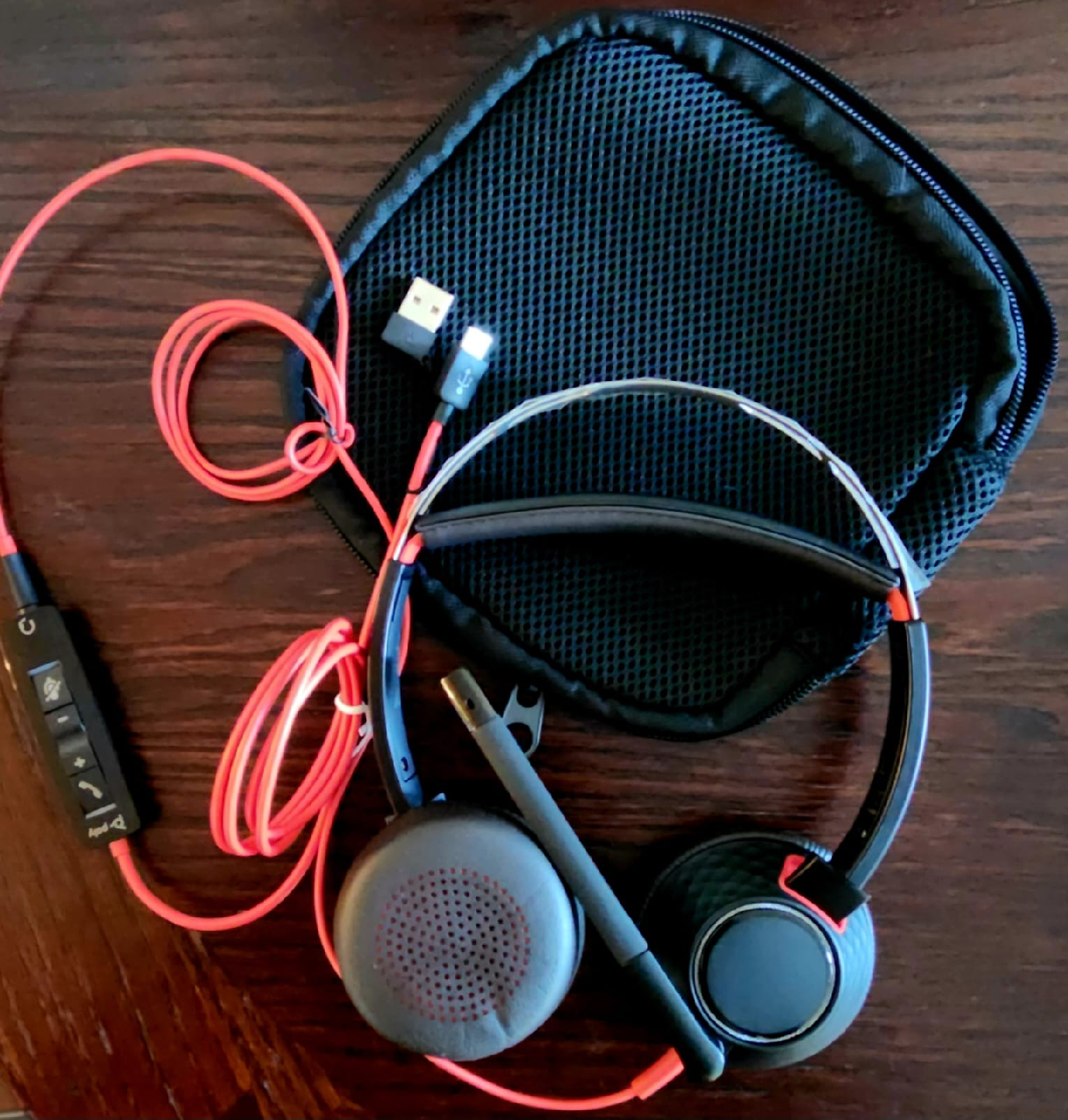 Poly (Plantronics) Blackwire 5220 Headset
